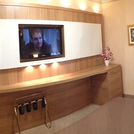 酒店 Vela D'oro Dependence 2*