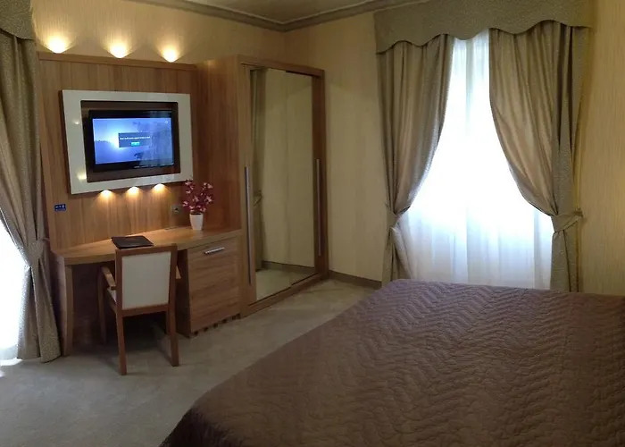 Vela D'oro Dependence