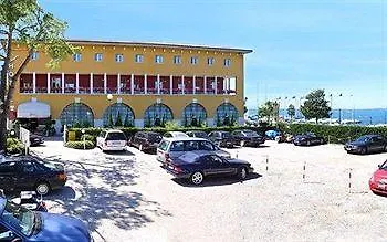 Vela D'oro Dependence 2* Μπαρντολίνο